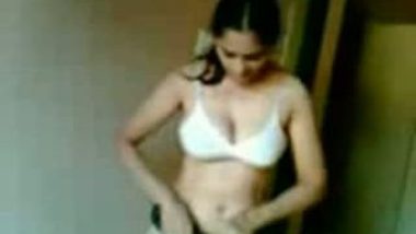 Shbana Muslim Girl Get First Nude Shot