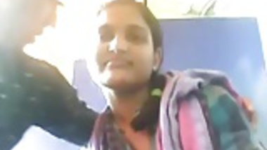 Hot Desi Teen Exposes on Webcam
