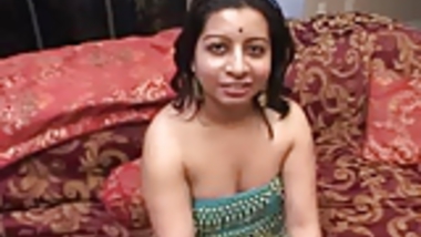 Cock Sucking Indian Babe Gets Her Pussy Licked