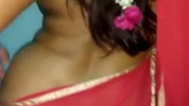 Indian sex vedios bhabhi exposed her curves