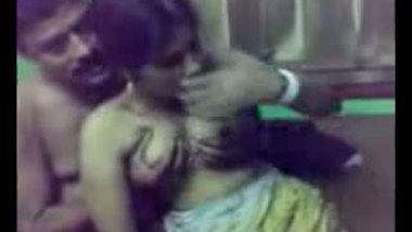 Indian village porn video of maid blouse unhooked
