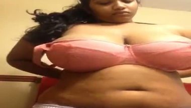 Big Boobs Bbw Muslim Aunty Exposed Her On Demand