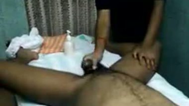 380px x 214px - Indian Parlour Girl Giving Hot Handjob Session porn video