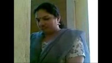 Peperonity Tamil Video - Tamil Aunty Nurse Hot Pressing Videos Peperonity indian porn movs