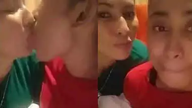 Busty melayu bigo live