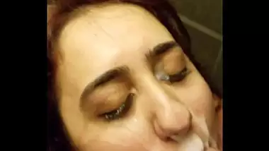 HUGE FACIAL FOR DIRTY SLUT BEFORE HER JOB INTERVIEW