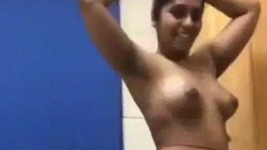 Tamil girl exposed herself for first time porn