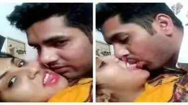 हस्बैंड वाइफ का हॉट फ्रेंच किस