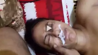 Bengali Boudi takes cumshot on her face