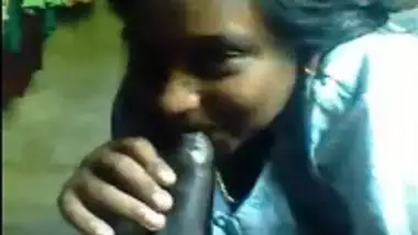 केरल की अल्पा भाभी को लण्ड चुसाया