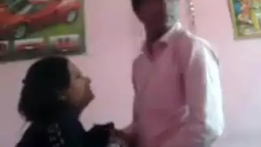 Muslin Aunty Hindu Boyfriend MMS ? Movies