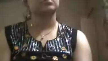 बफ हिंदी में वेब कैमरा के साथ भारतीय