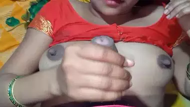 हिंदी क्सक्सक्स वीडियो इंडियन विलेज चूत चुदाई की