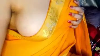 Biafxxxxx - Hotty_liza Teasing In Yellow Saree On Stripchat Live porn video |  x-creators.ru