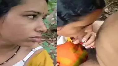 Desi aunty outdoor sex and blowjob in jungle