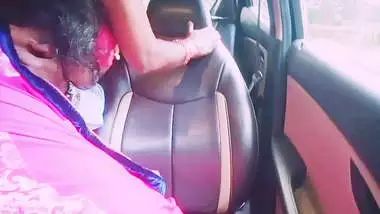 Indian car sex. beautiful saree housewife with boyfriend cheating romance. Telugu dirty talks. Sex story.