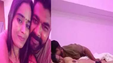 Beautiful GF with big boobs in viral sex in hotel room