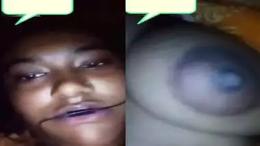 Village girl at night on video call shows nude body