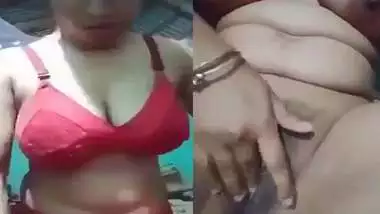 Bengali bhabhi after bath fingering pussy viral xxx