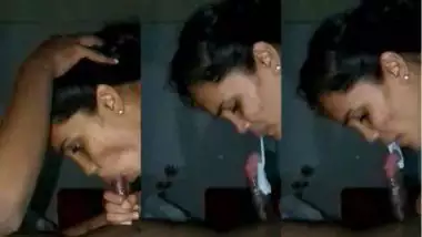 A village lady?s Tamil blowjob makes her man cum